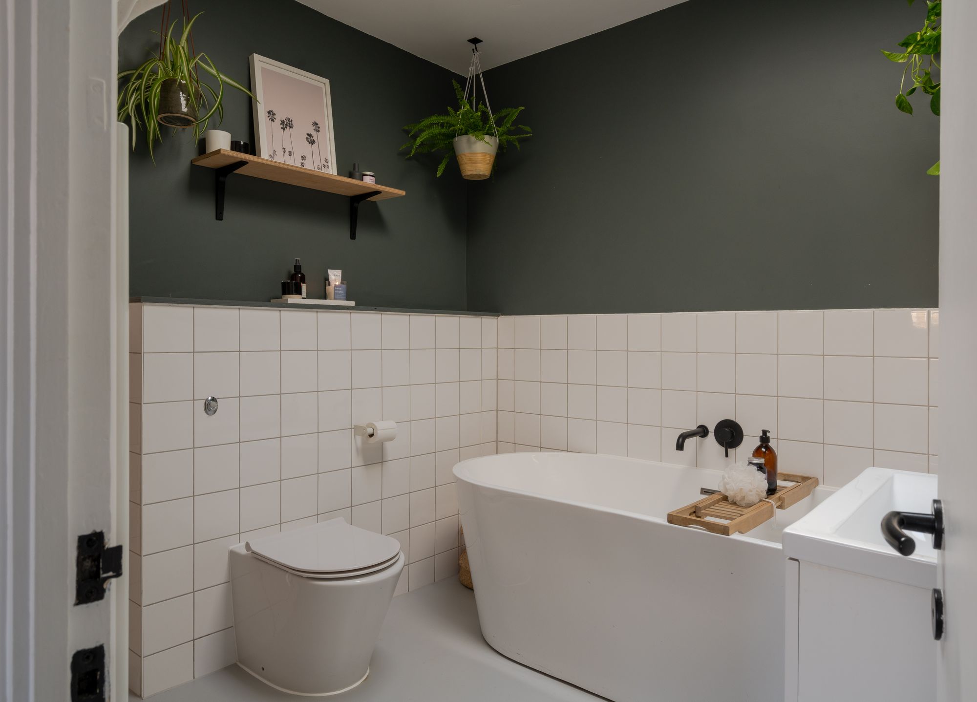 3 bed terraced house for sale in Murchison Road, London, E10  - Property Image 35