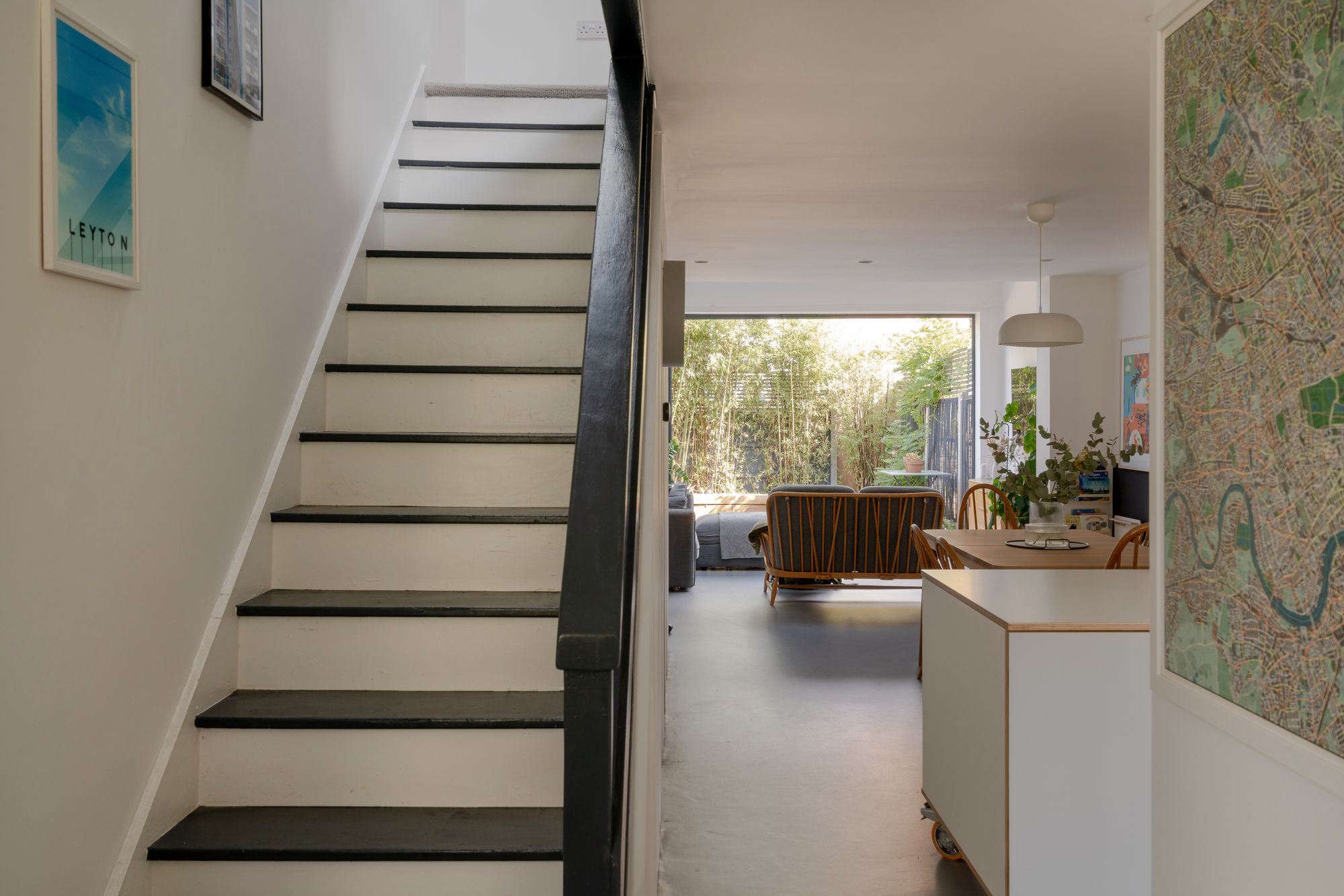 3 bed terraced house for sale in Murchison Road, London, E10  - Property Image 2