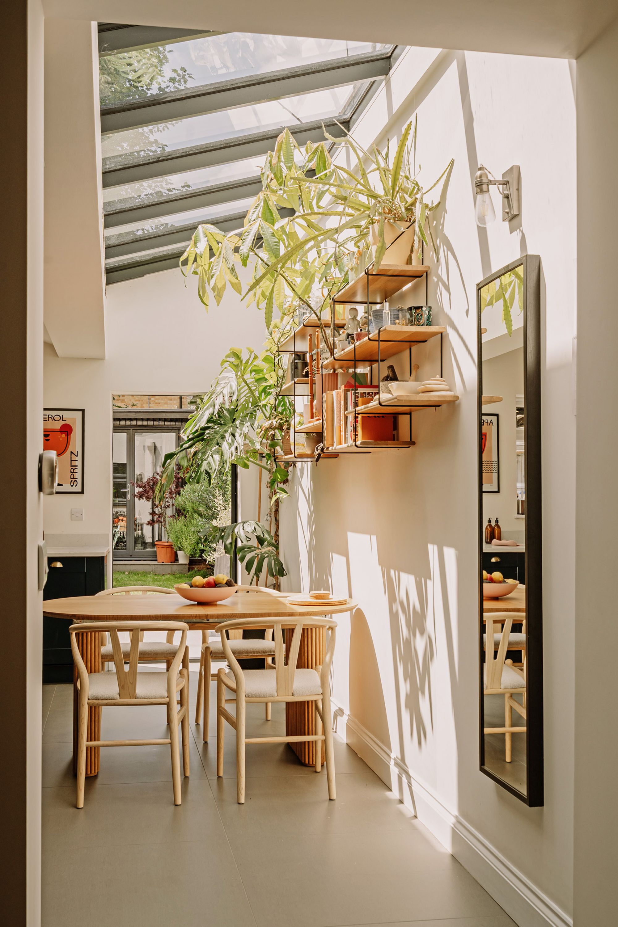 2 bed terraced house for sale in Harrow Road, Leytonstone, London, E11  - Property Image 10