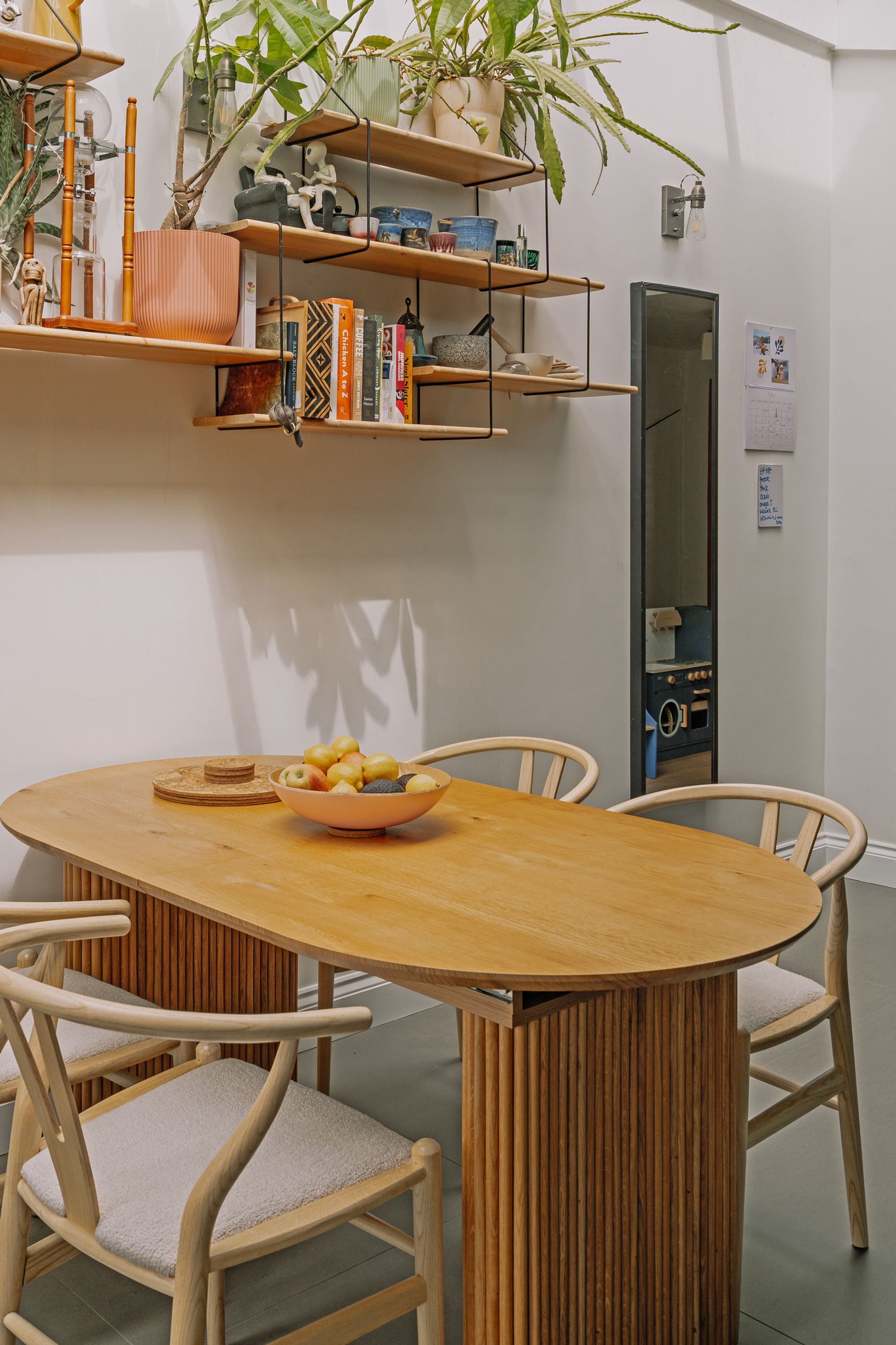 2 bed terraced house for sale in Harrow Road, Leytonstone, London, E11  - Property Image 17