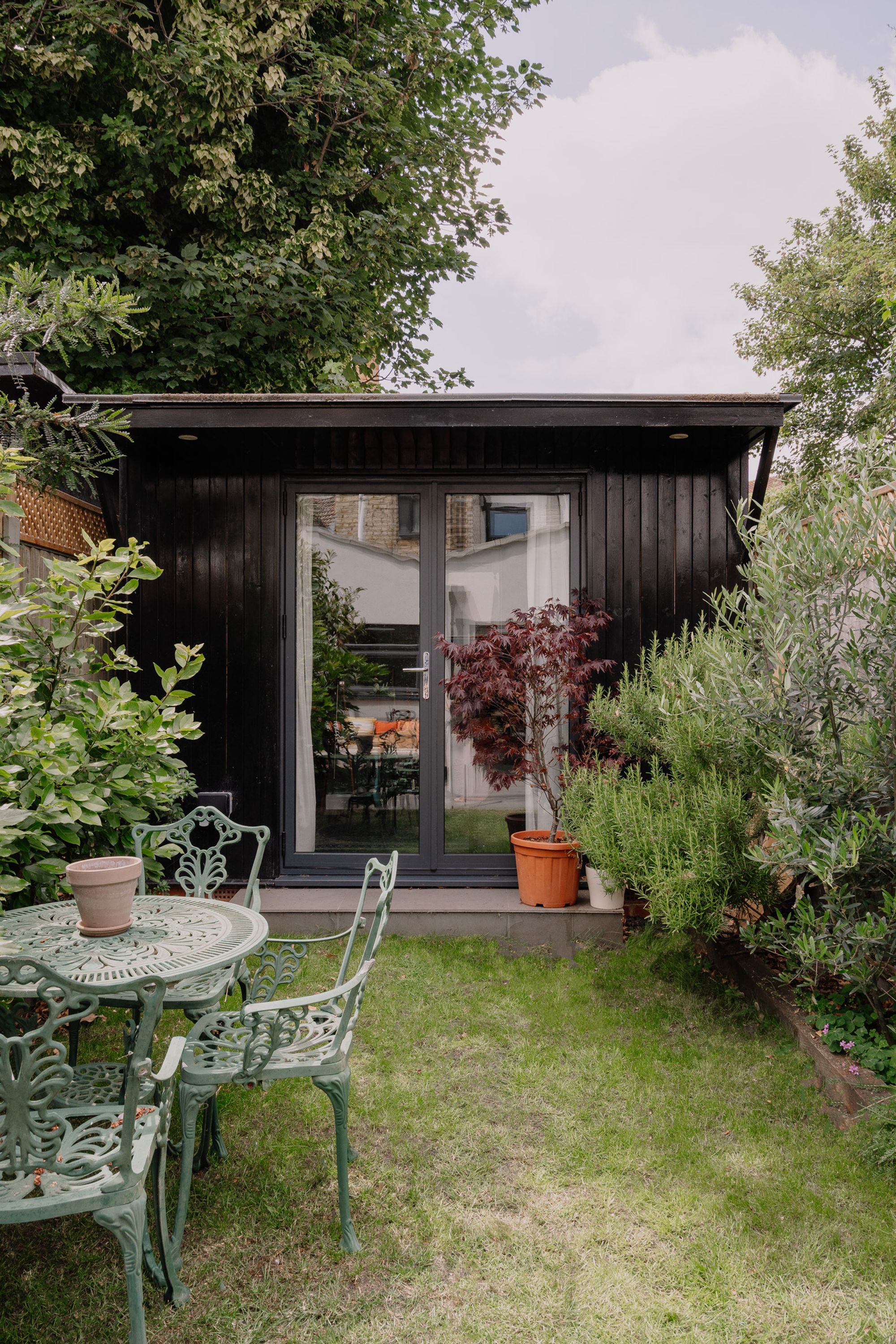 2 bed terraced house for sale in Harrow Road, Leytonstone, London, E11  - Property Image 37