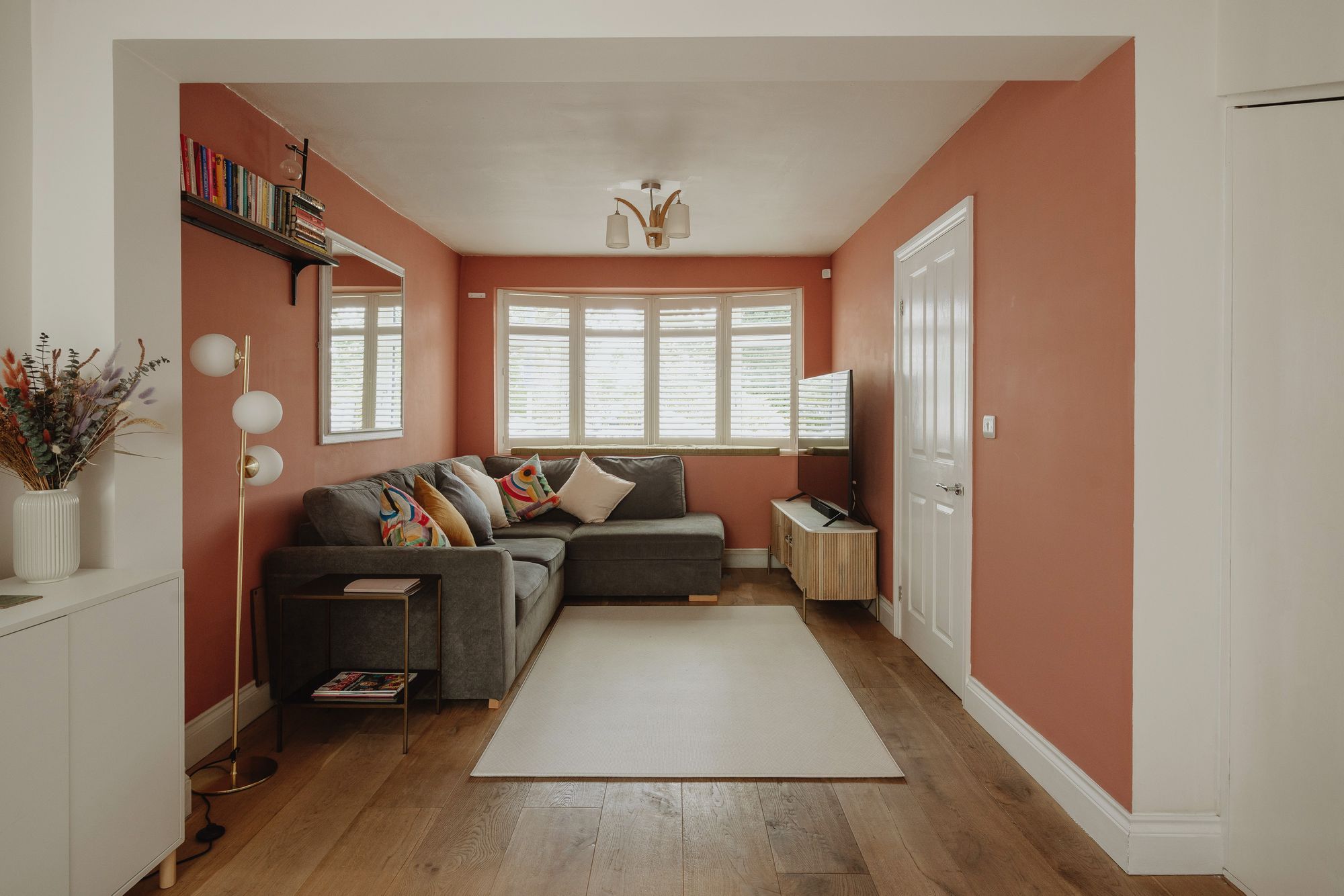 2 bed terraced house for sale in Harrow Road, Leytonstone, London, E11  - Property Image 2