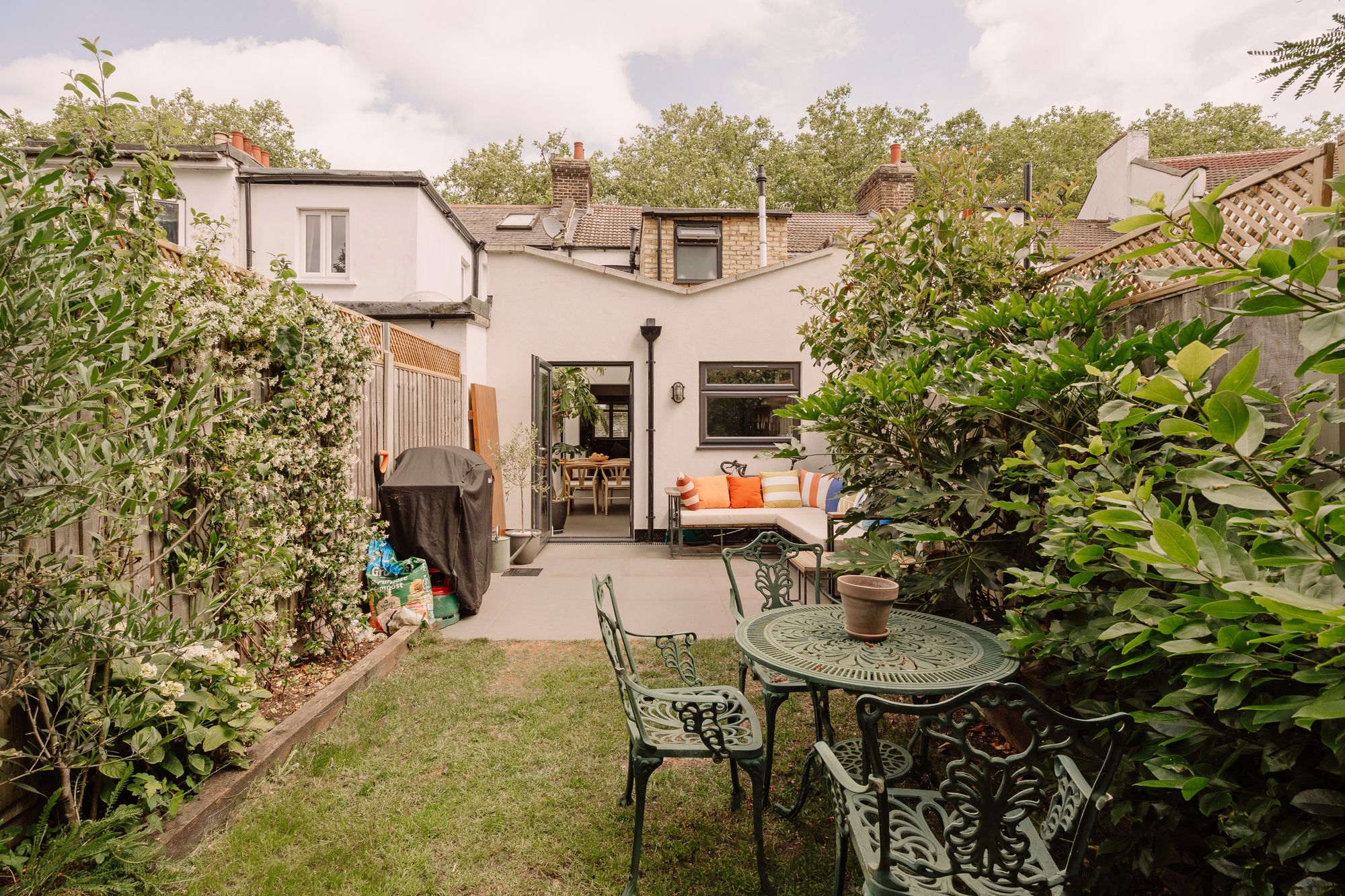 2 bed terraced house for sale in Harrow Road, Leytonstone, London, E11  - Property Image 40