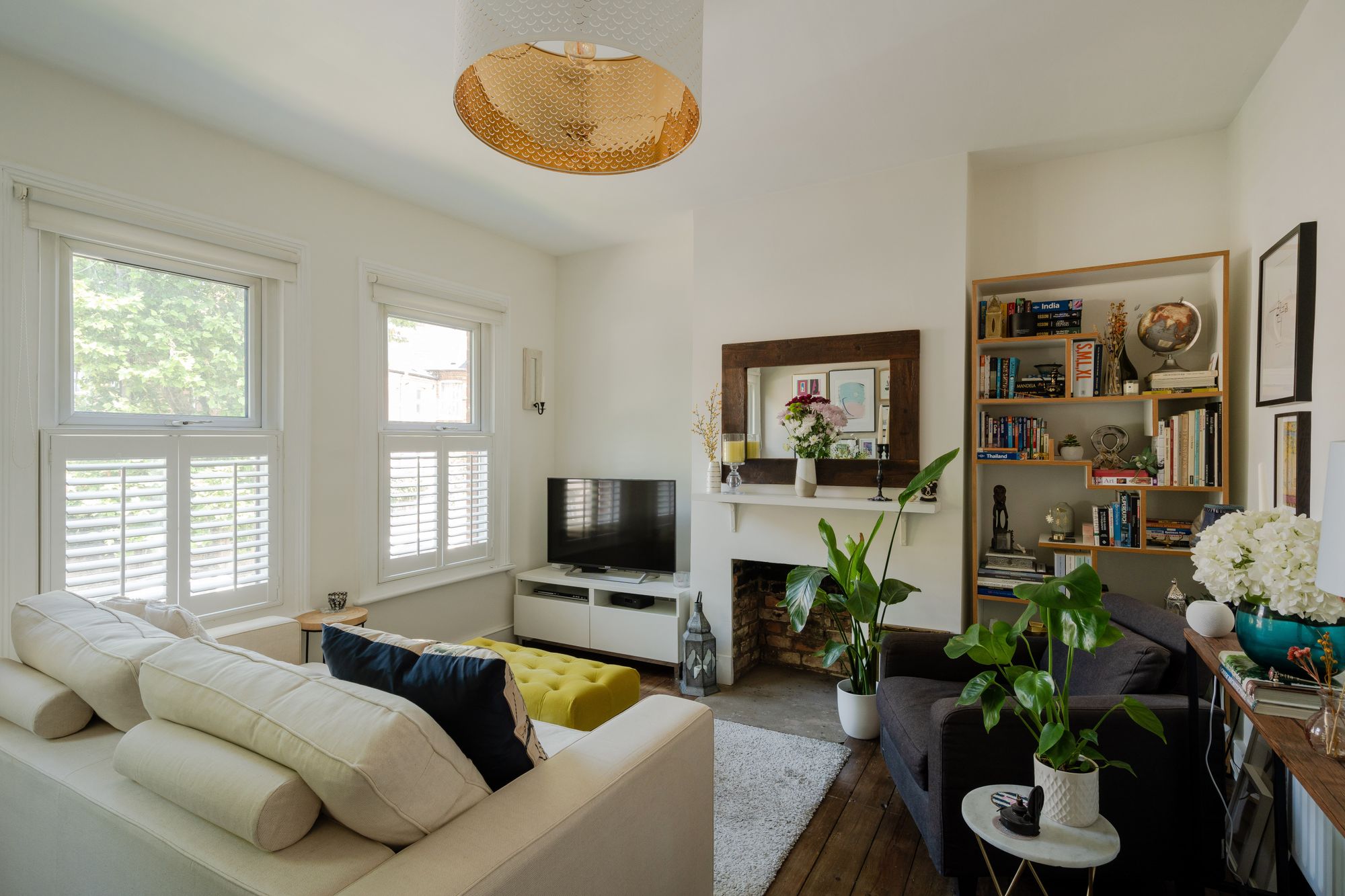 2 bed flat for sale in Hawarden Road, Walthamstow, London, E17  - Property Image 4