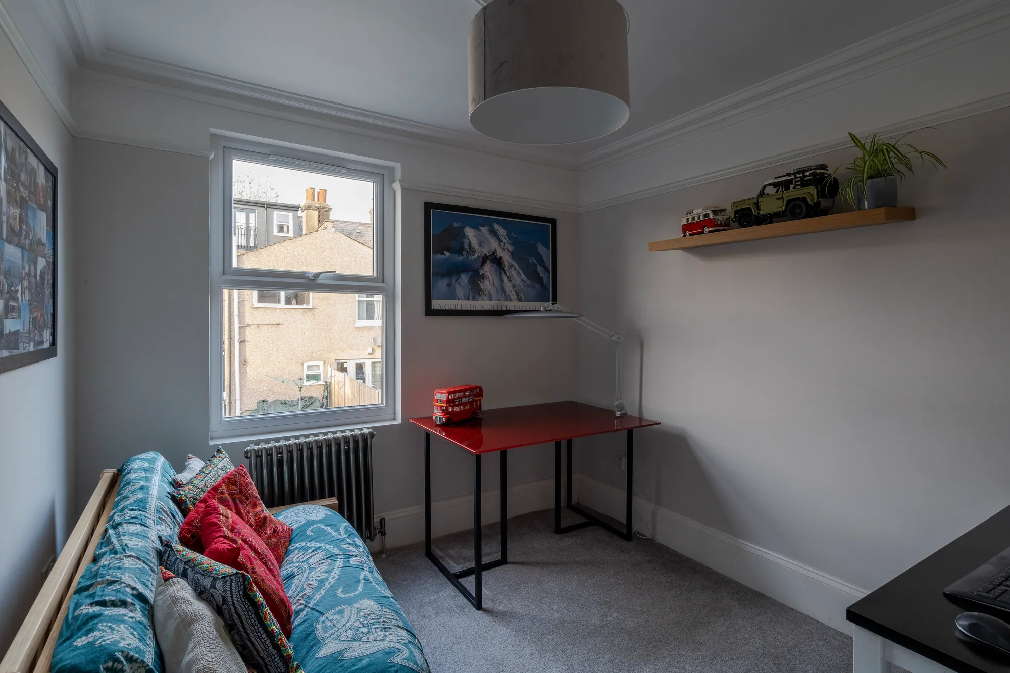3 bed mid-terraced house for sale in Park Grove Road, Leytonstone  - Property Image 26