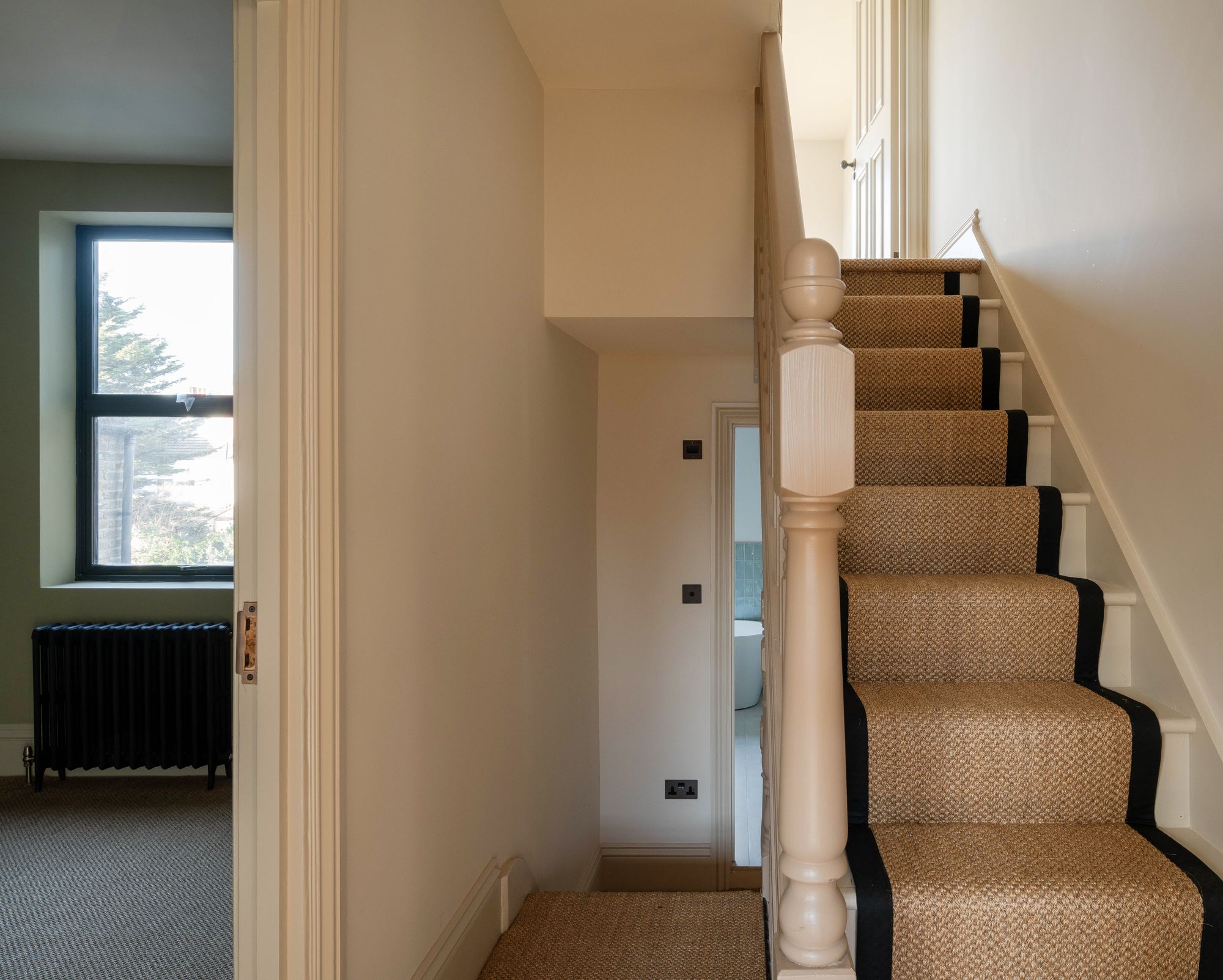 4 bed terraced house for sale in Morley Road, Leyton, London, E10  - Property Image 39