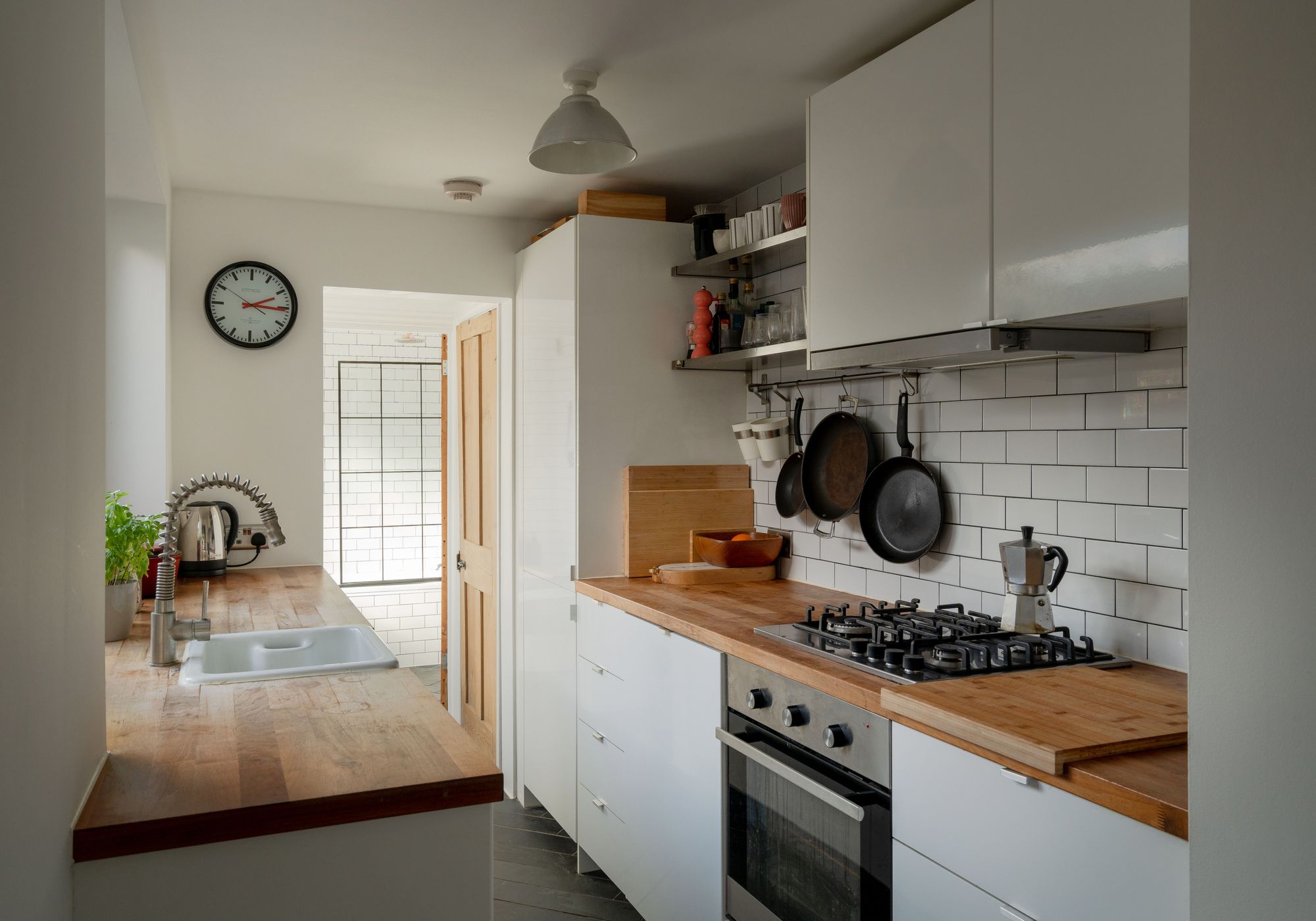 2 bed terraced house for sale in Vansittart Road, Forest Gate, London, E7 - Property Image 11