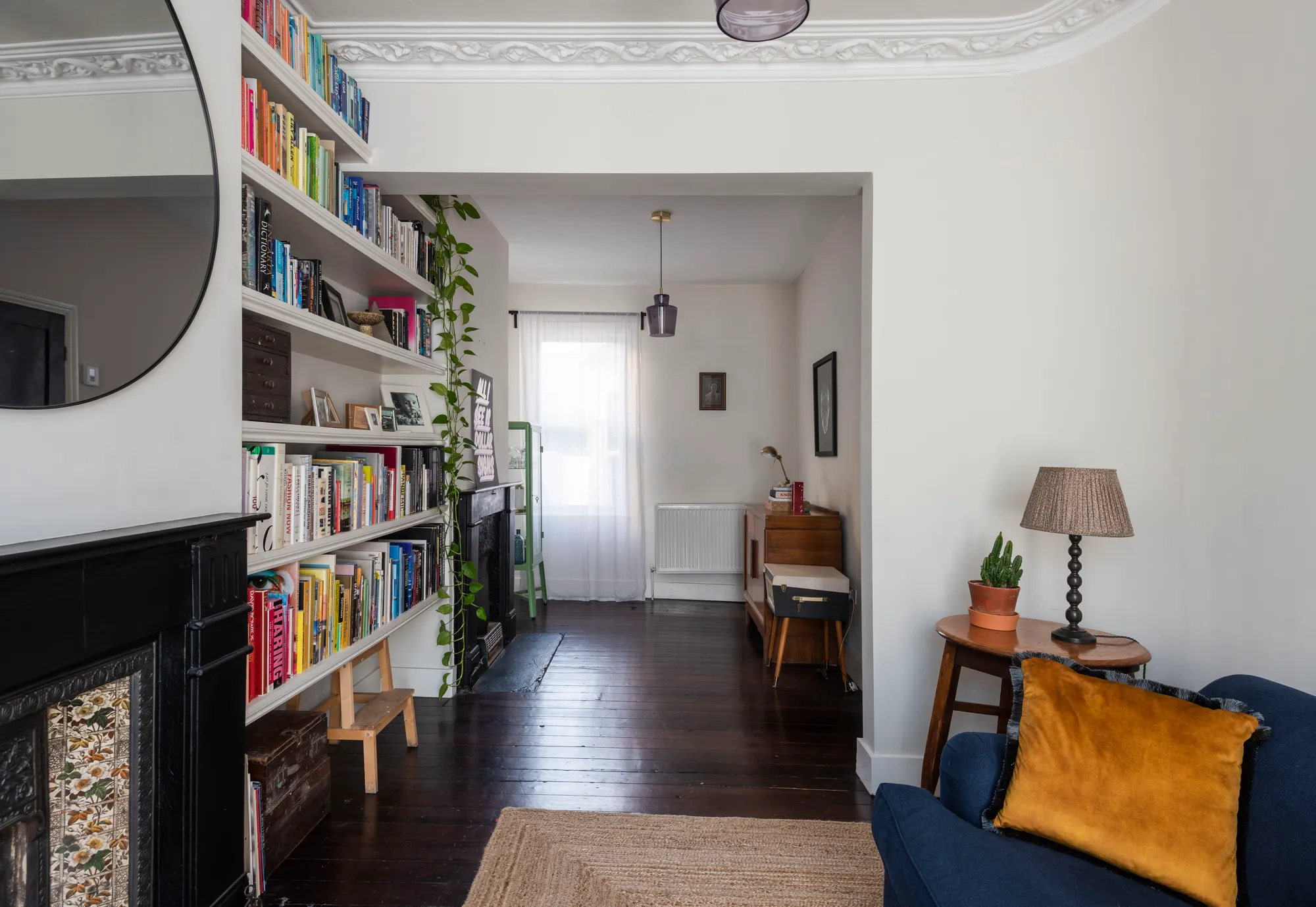 2 bed mid-terraced house for sale in Gordon Road, Leyton  - Property Image 2