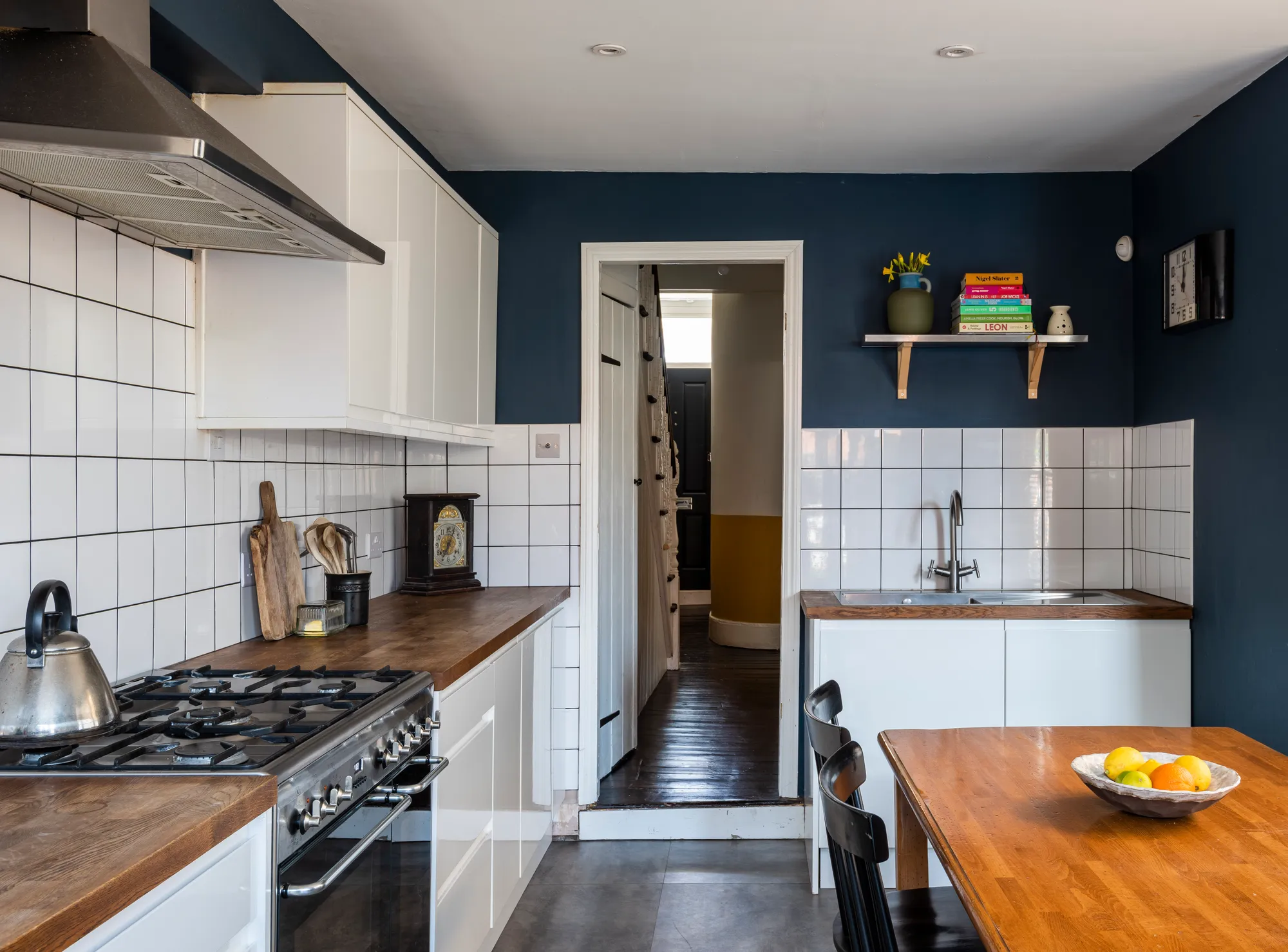 2 bed mid-terraced house for sale in Gordon Road, Leyton  - Property Image 9