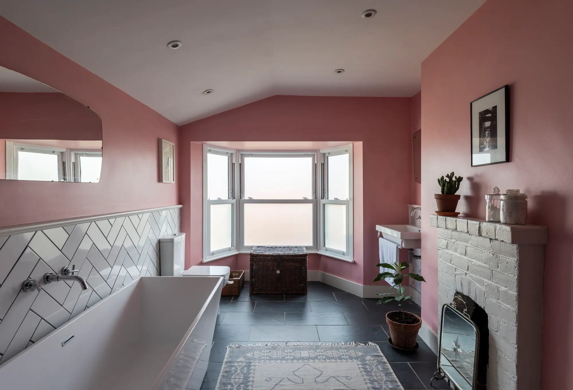2 bed mid-terraced house for sale in Gordon Road, Leyton  - Property Image 17