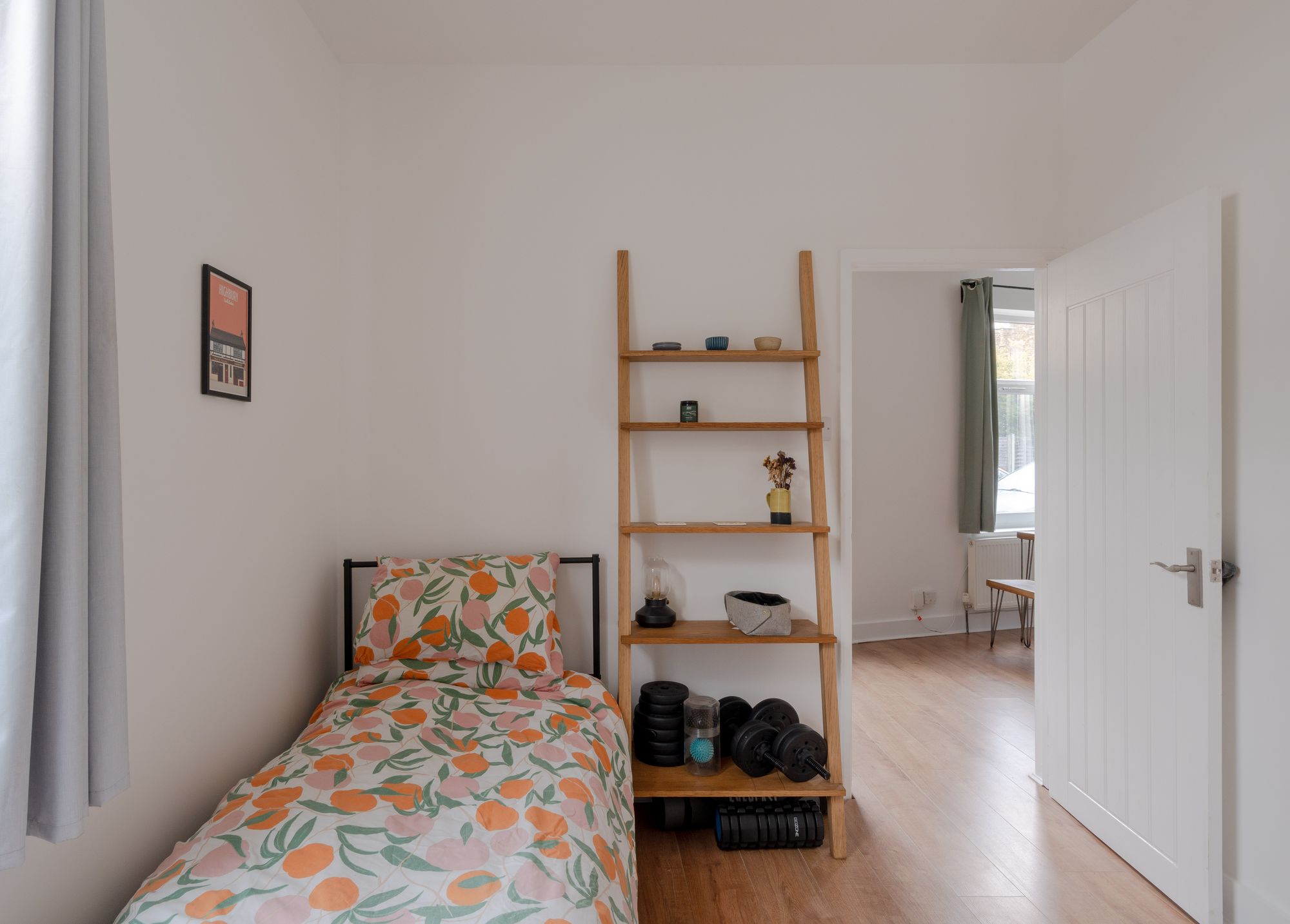 2 bed flat for sale in Farmer Road, Leyton, London, E10  - Property Image 16