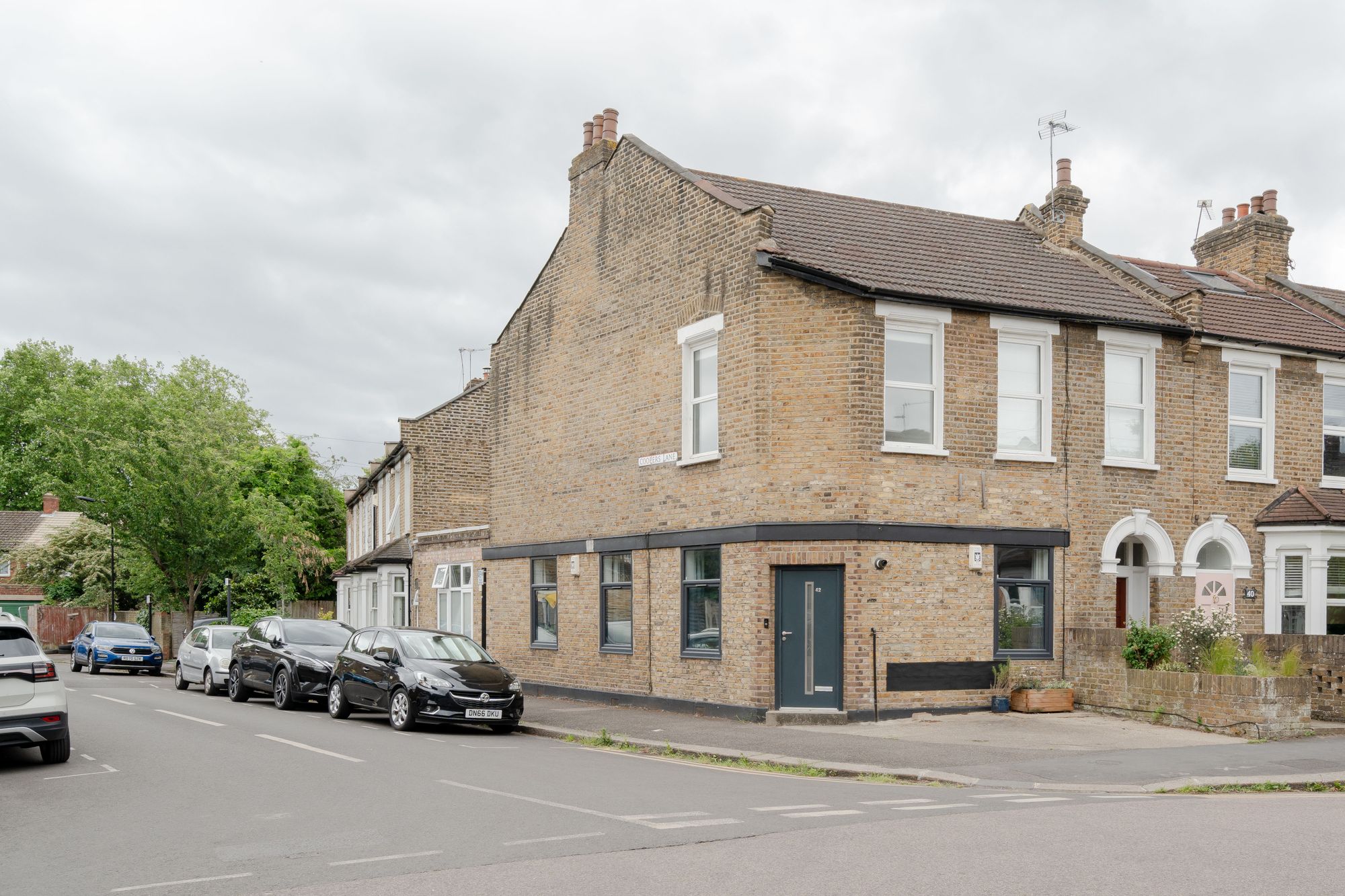 2 bed flat for sale in Farmer Road, Leyton, London, E10  - Property Image 18