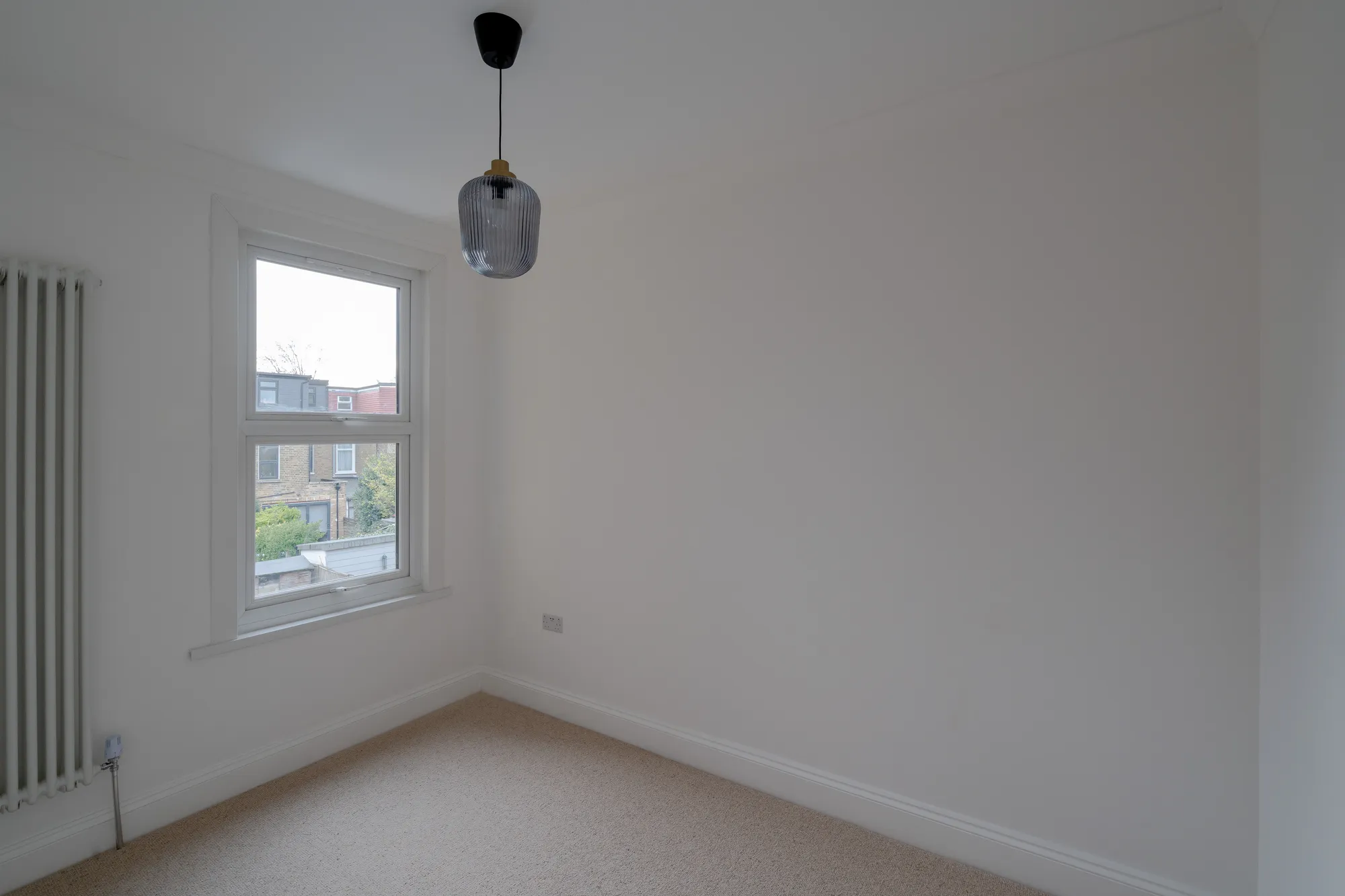 4 bed mid-terraced house for sale in Farmer Road, Leyton  - Property Image 22