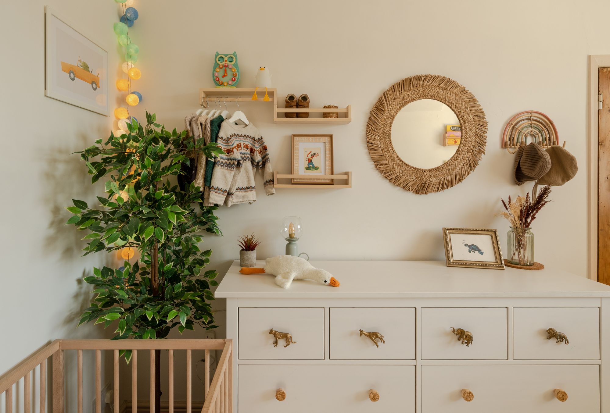 2 bed terraced house for sale in Dacre Road, Bushwood, London, E11  - Property Image 17