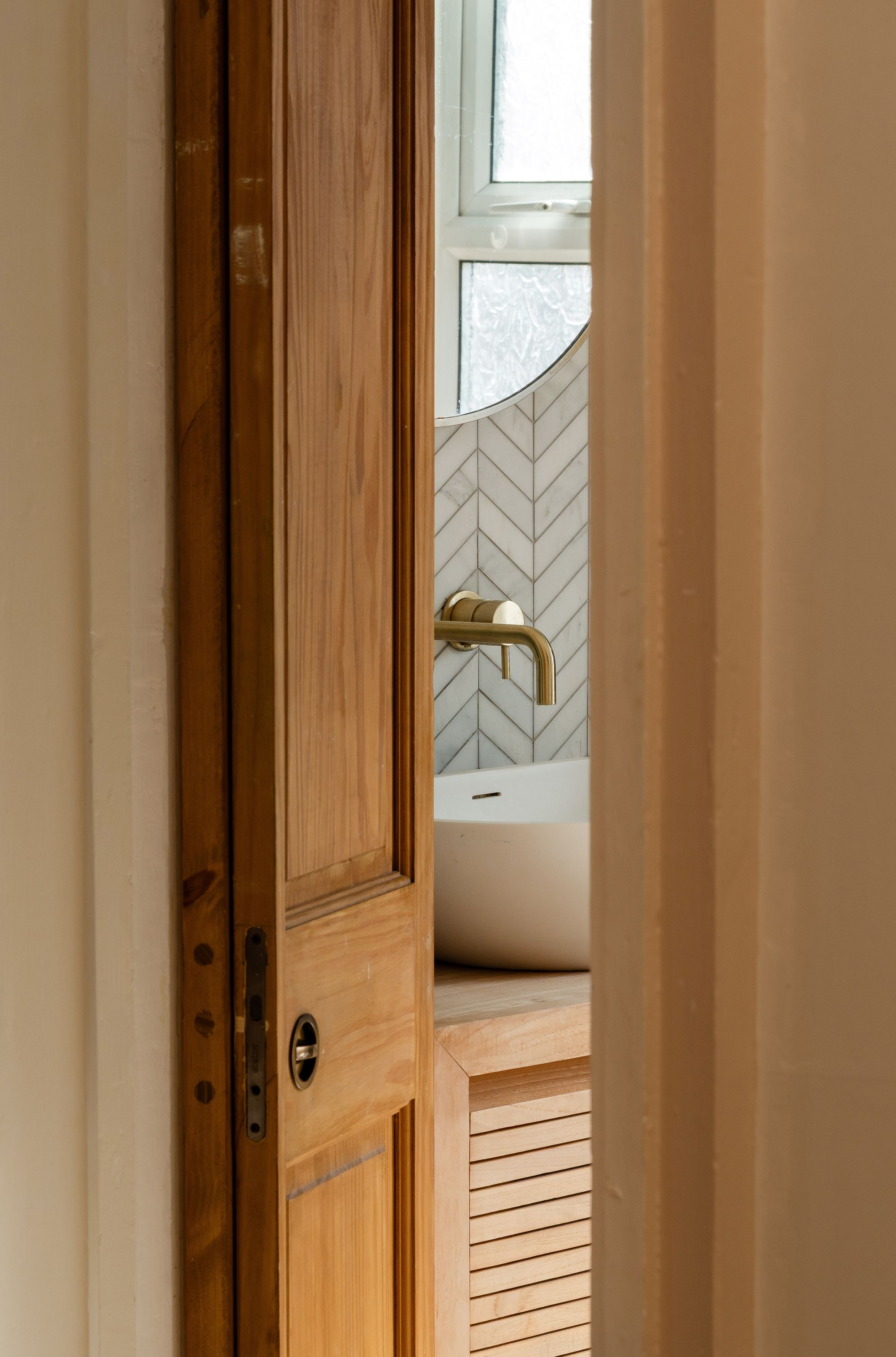 2 bed terraced house for sale in Dacre Road, Bushwood, London, E11  - Property Image 15