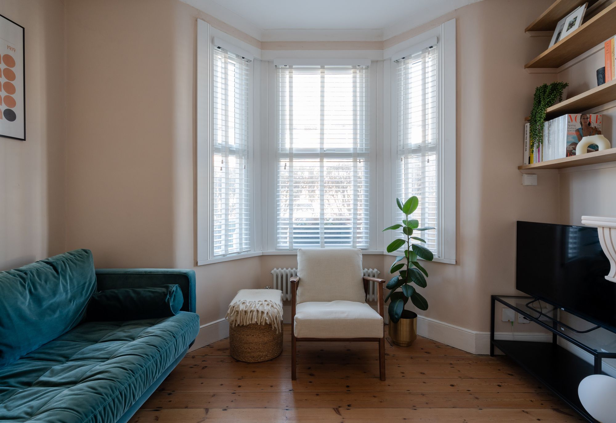 1 bed flat for sale in Scotts Road, Leyton, London, E10  - Property Image 2