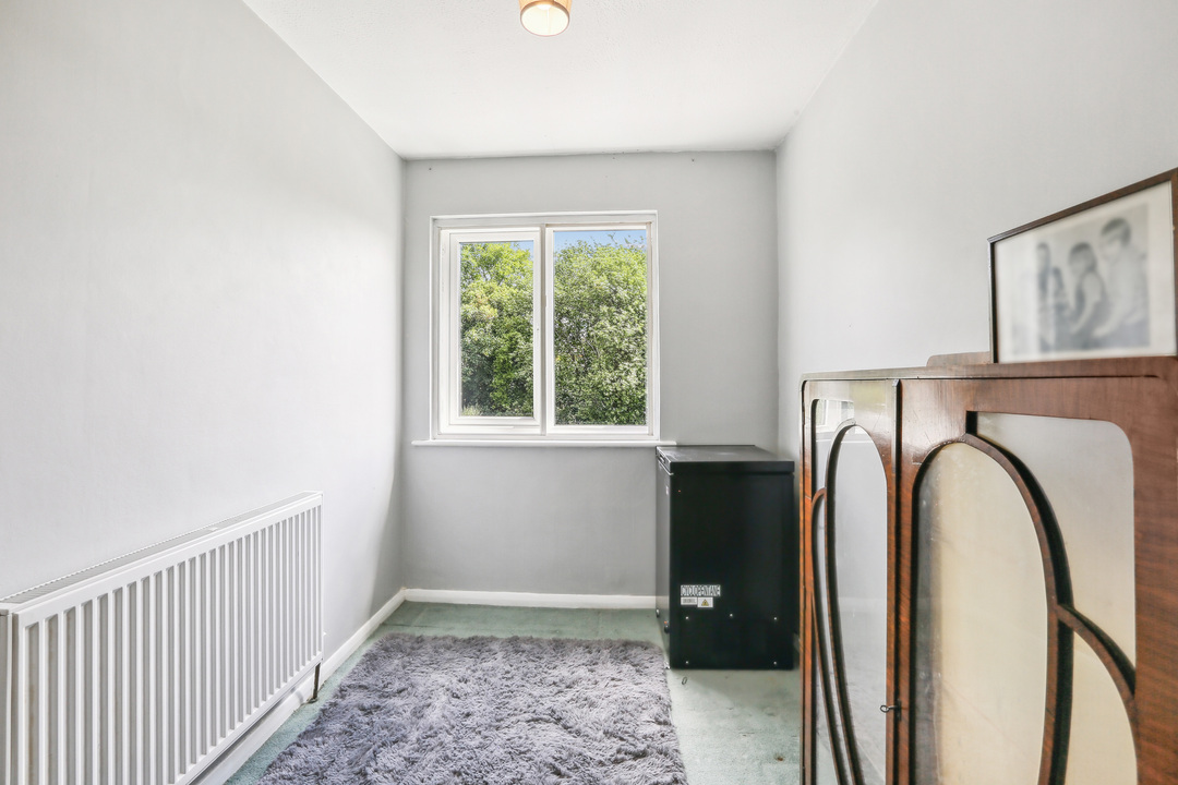 3 bed terraced house for sale in Shakespeare Road, London 12