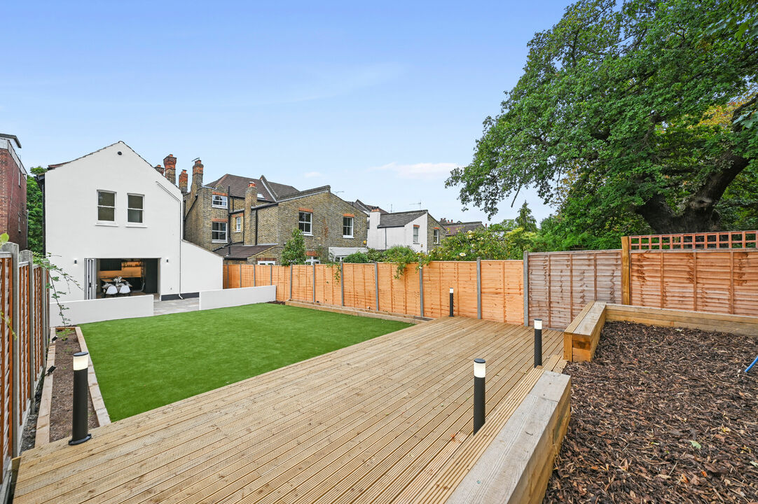 4 bed detached house for sale in Amherst Road, London  - Property Image 4