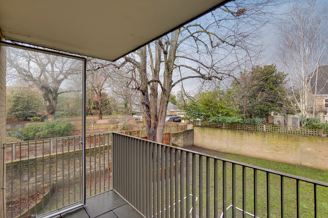 1 bed apartment to rent in North Common Road, Ealing  - Property Image 9
