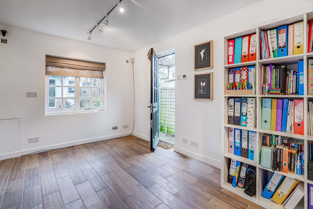 3 bed terraced house for sale in Denison Road, London  - Property Image 22