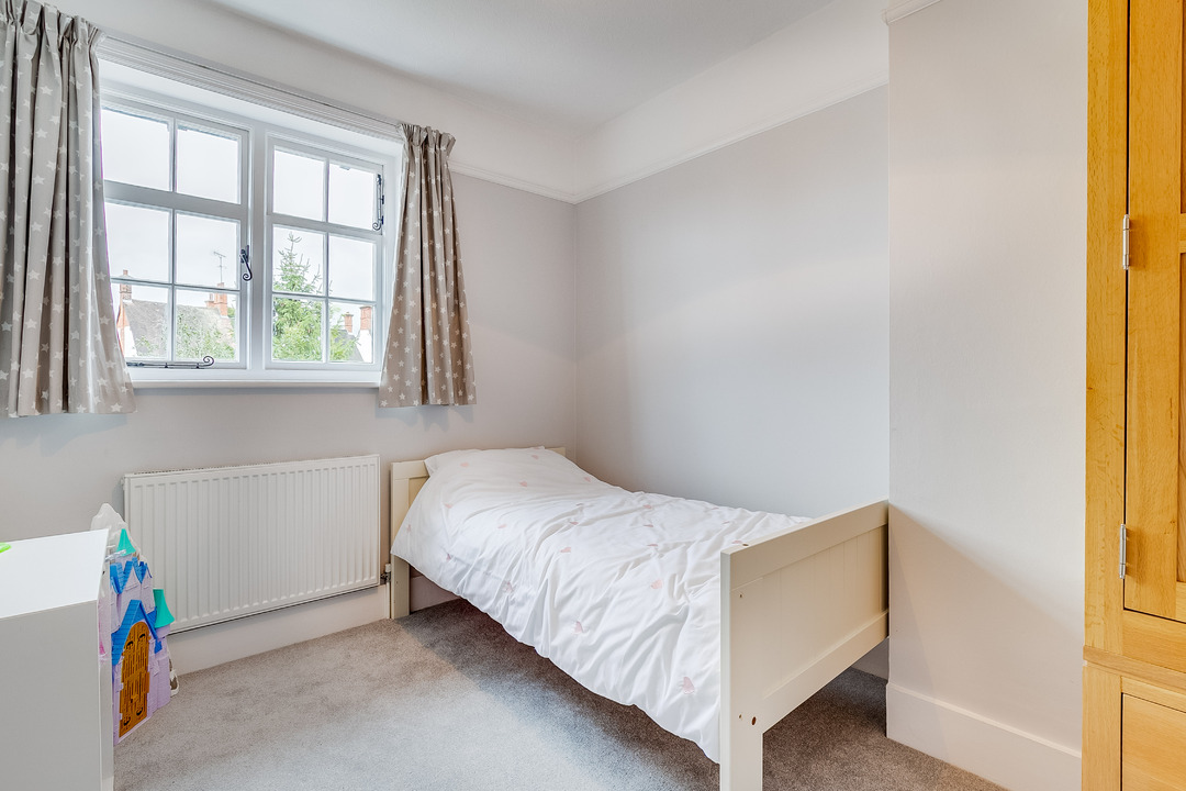 3 bed terraced house for sale in Denison Road, London  - Property Image 19