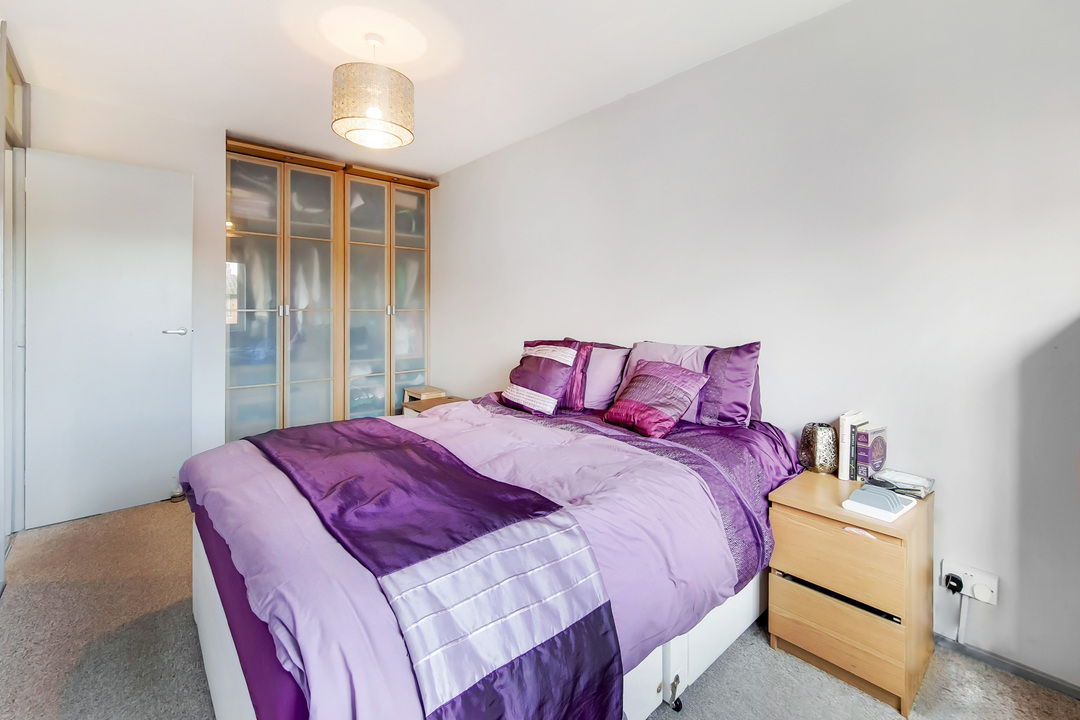 1 bed apartment to rent in Littlewood Close, London  - Property Image 3