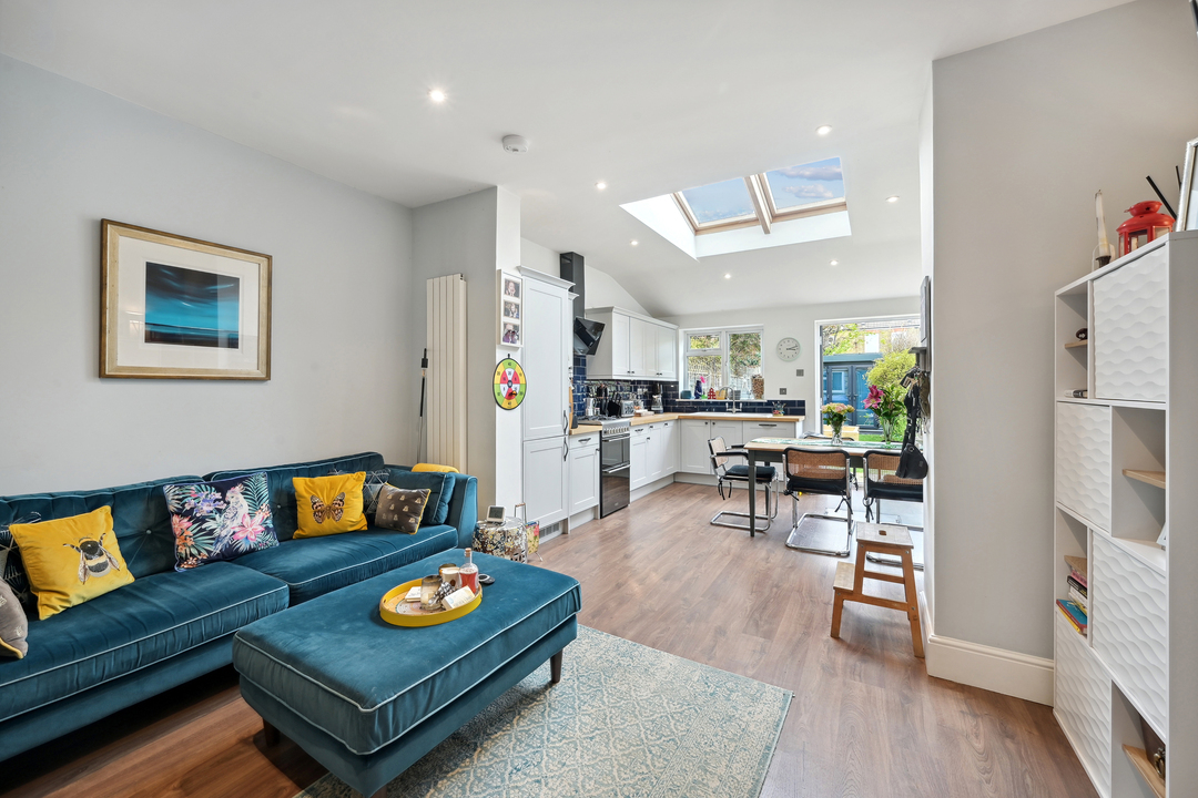 3 bed end of terrace house for sale in Green Avenue, Ealing, Northfields, London, W13 8