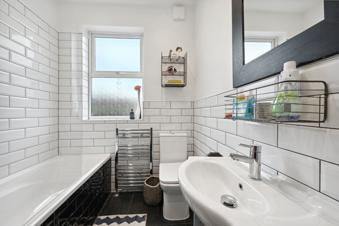 3 bed end of terrace house for sale in Green Avenue, Ealing, Northfields, London, W13 11