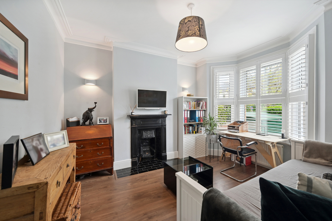 3 bed end of terrace house for sale in Green Avenue, Ealing, Northfields, London, W13 4