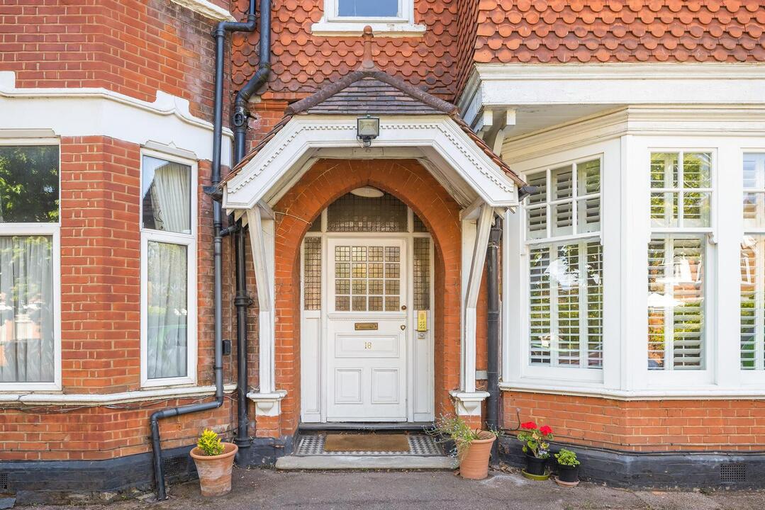 1 bed apartment for sale in Blakesley Avenue, Ealing  - Property Image 13