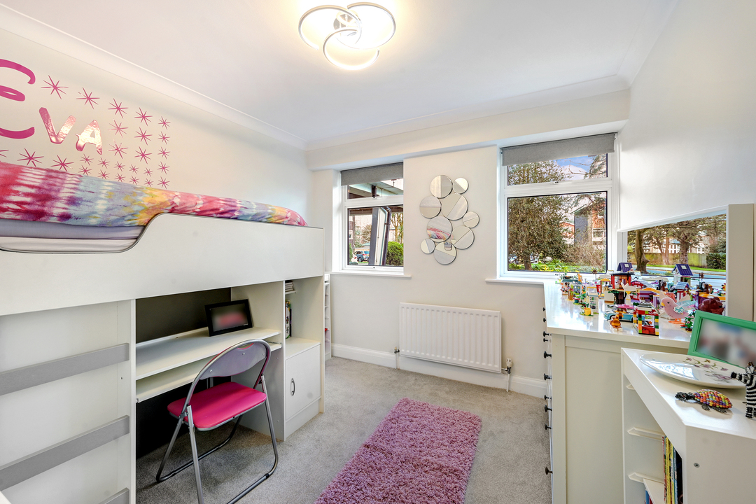 2 bed apartment for sale in The Grange, Ealing  - Property Image 13