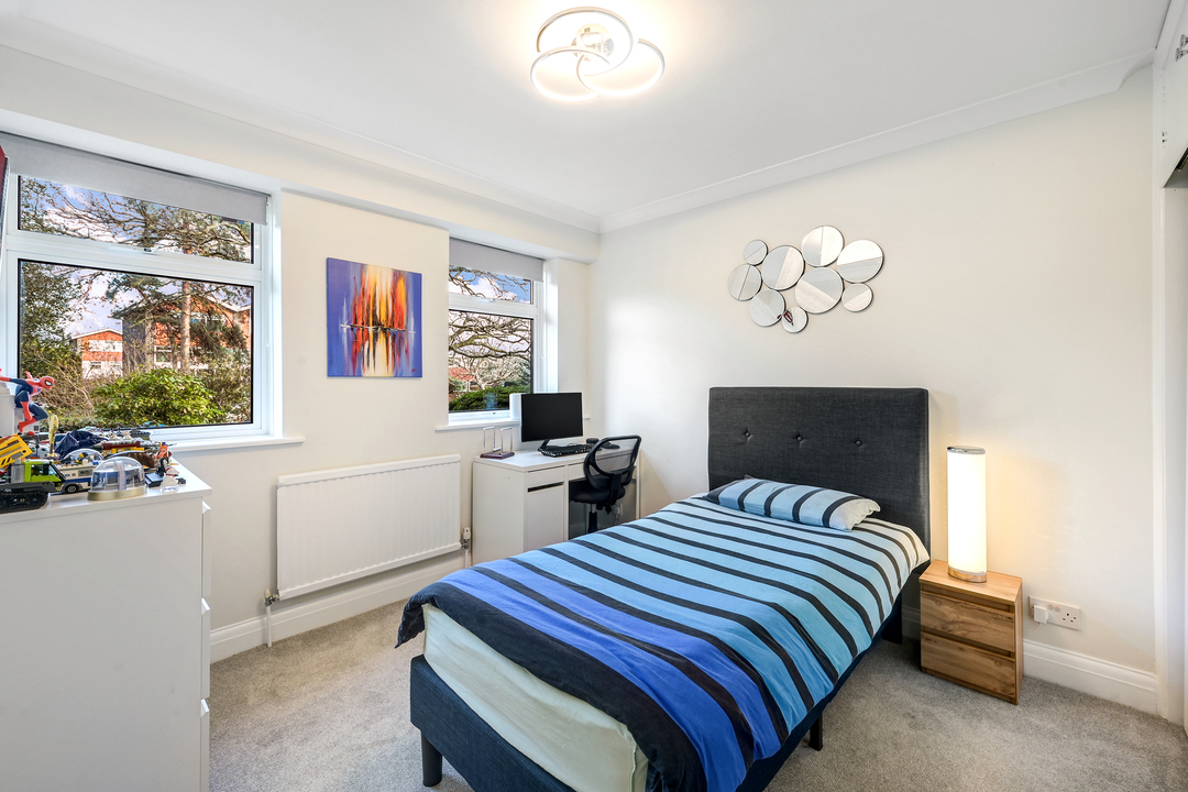 2 bed apartment for sale in The Grange, Ealing  - Property Image 6