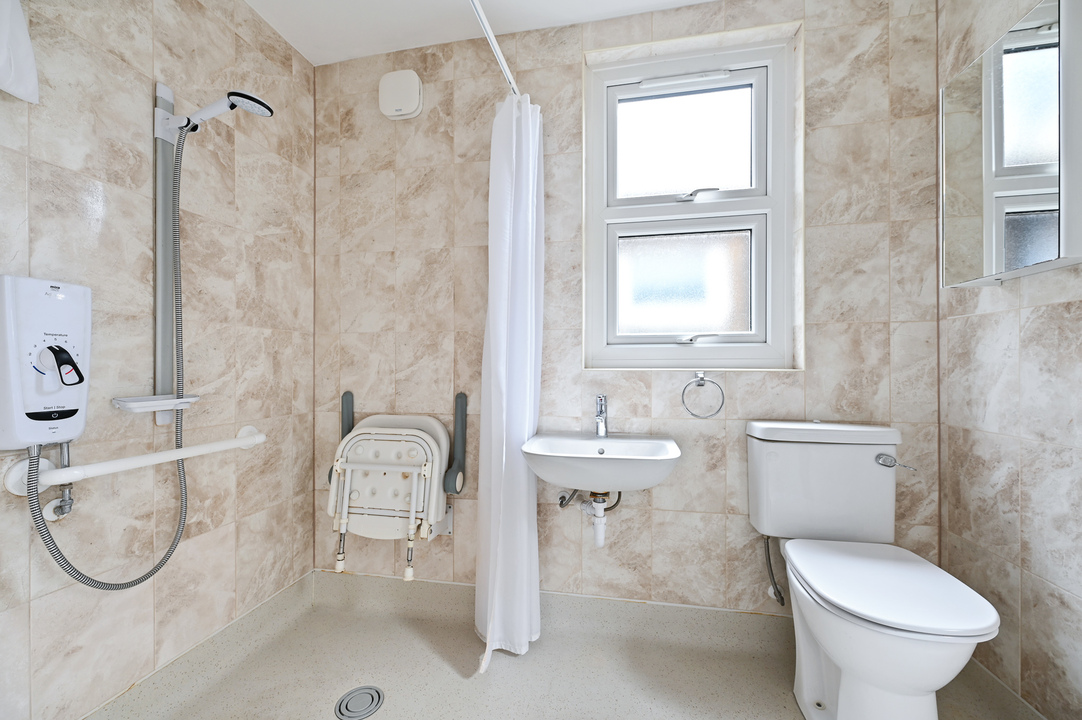 4 bed semi-detached house for sale in Kingsley Avenue, Ealing, London, W13 3