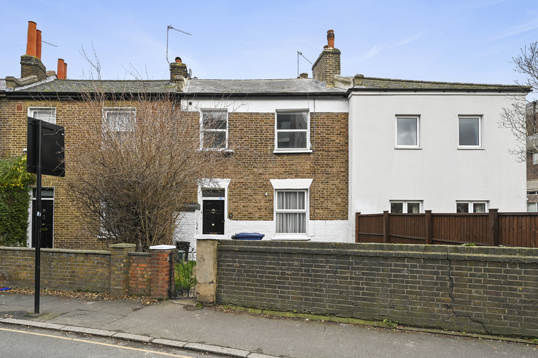 1 bed apartment to rent, Hanwell  - Property Image 5