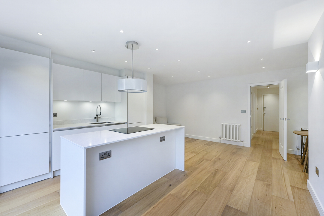 1 bed apartment for sale in Burnham Way, London  - Property Image 4