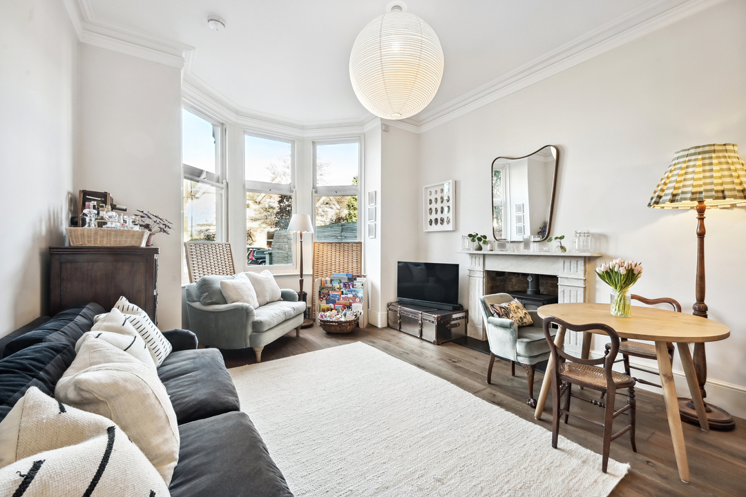 1 bed apartment for sale in Gordon Road, Ealing  - Property Image 3
