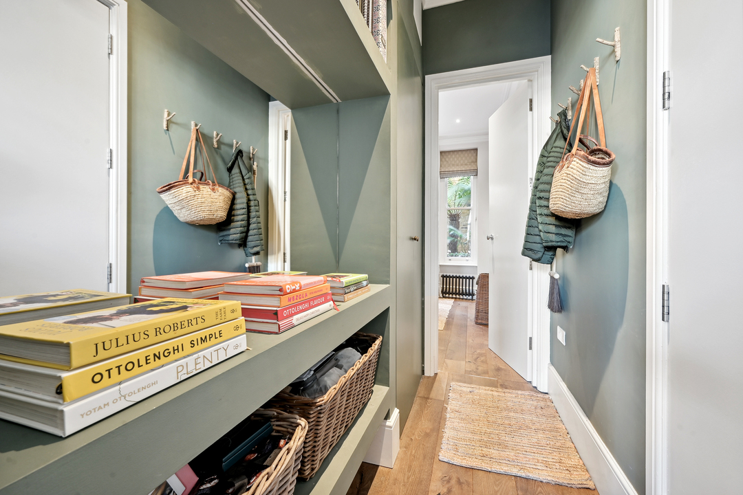 1 bed apartment for sale in Gordon Road, Ealing, London, W5 14