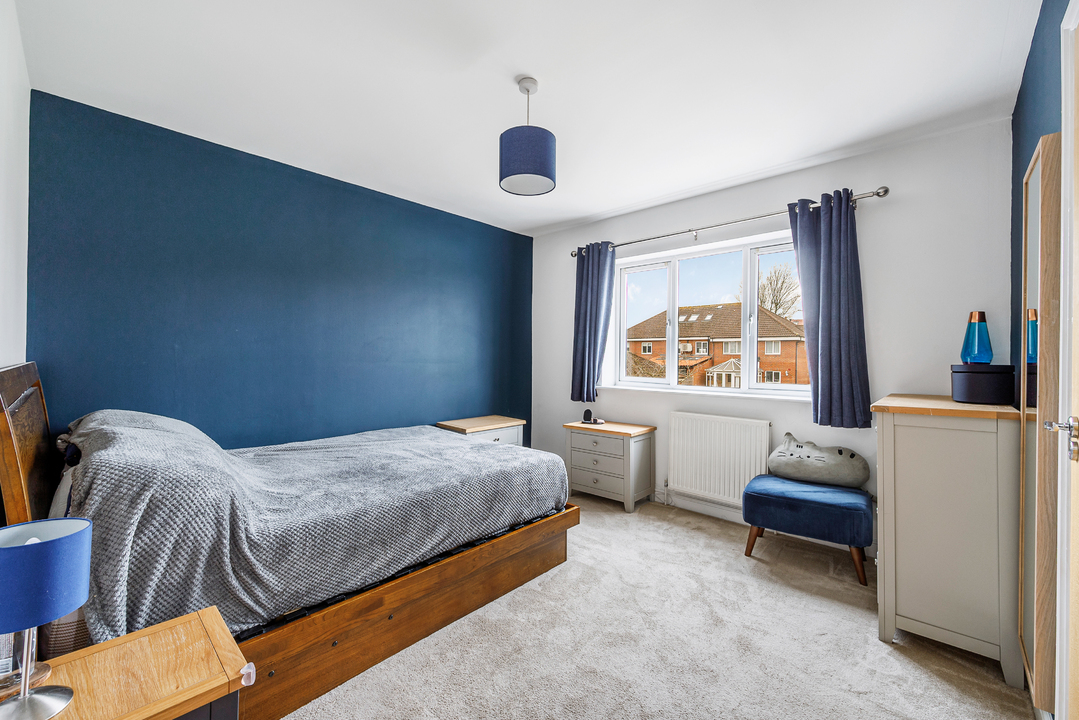 3 bed terraced house for sale in Old Twelve Close, Hanwell 12