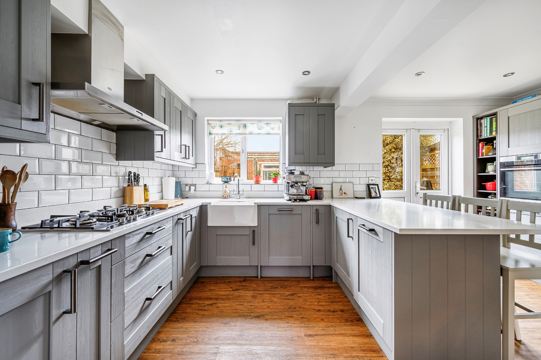 3 bed terraced house for sale in Old Twelve Close, Hanwell 1