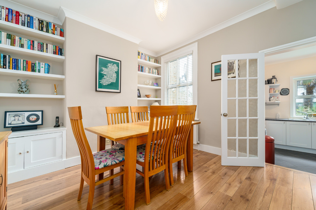 2 bed terraced house for sale in Darwin Road, Ealing  - Property Image 7