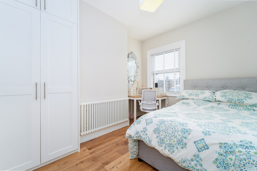 2 bed terraced house for sale in Darwin Road, Ealing  - Property Image 16