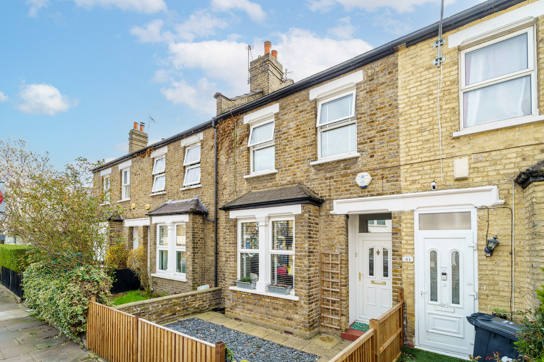2 bed terraced house for sale in Darwin Road, Ealing  - Property Image 20