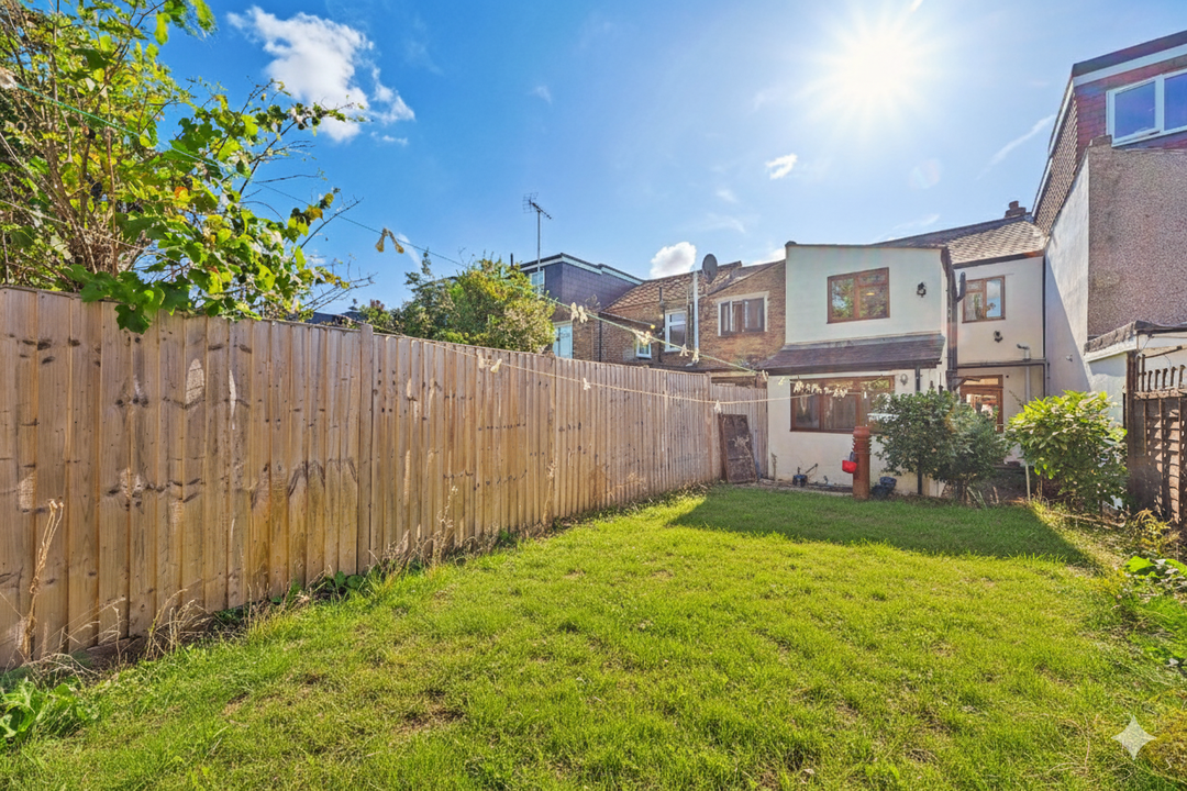 3 bed terraced house for sale in Rosebank Road, Hanwell, London, W7 7