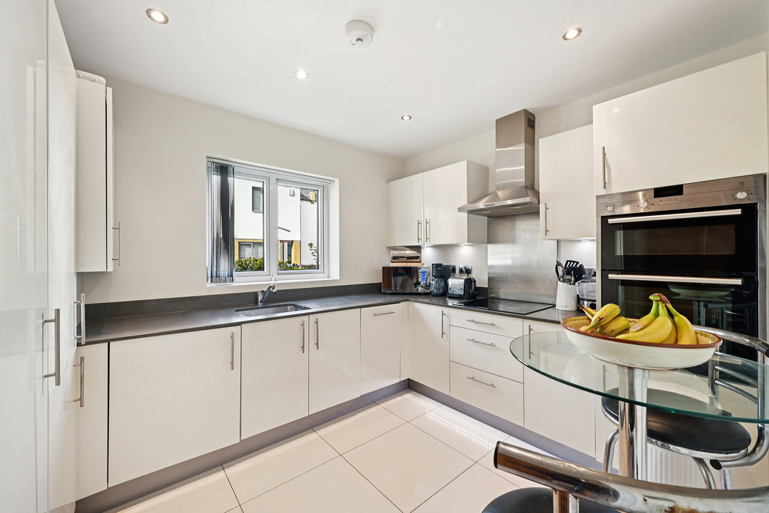 4 bed terraced house for sale in Northfield Road, Ealing  - Property Image 2