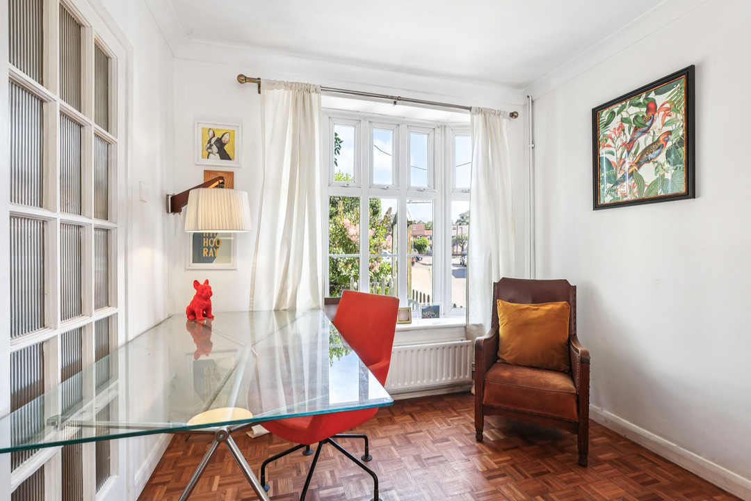 3 bed house for sale in Yeomans Mews, Isleworth  - Property Image 6