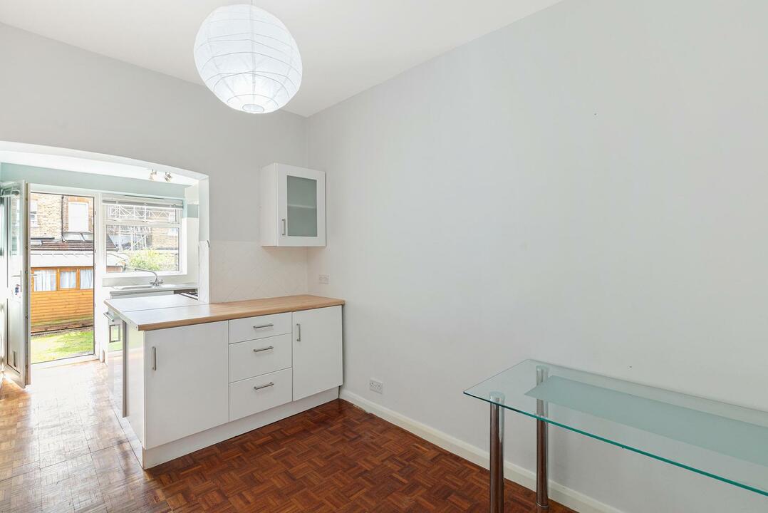 1 bed apartment for sale in Drayton Grove, Ealing, London, W13 14
