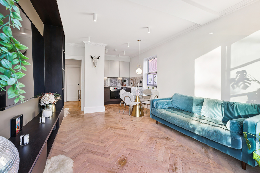 2 bed apartment for sale in West Lodge Avenue, Ealing Common, London, W3  - Property Image 5