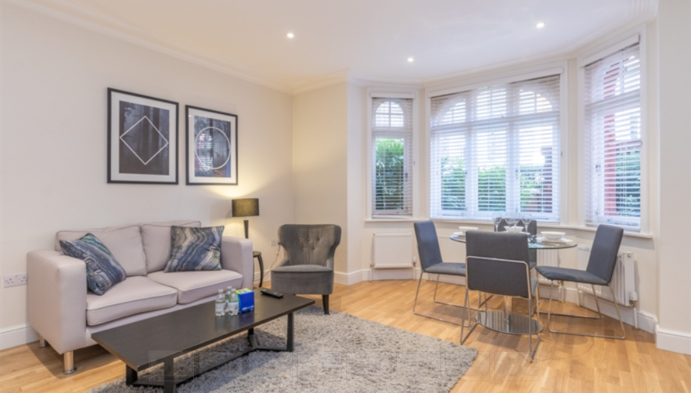 2 bed apartment to rent in Hamlet Gardens, London  - Property Image 8