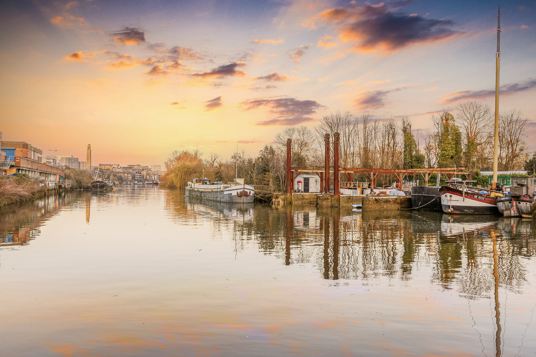 1 bed apartment to rent in Brook, Brentford  - Property Image 2