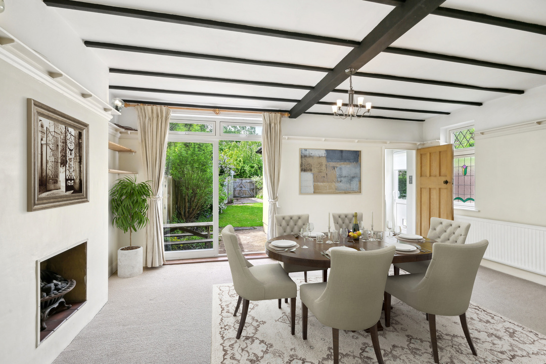 3 bed end of terrace house for sale in Princes Gardens, Acton  - Property Image 4